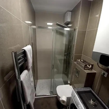 Sunshine Apartment